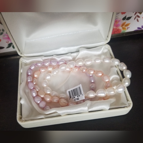 Pearl bracelets - Picture 2 of 4